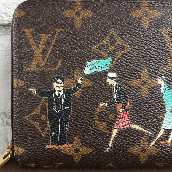 💯% Authentic Louis Vuitton Monogram Zip Wallet - Picture 5 of 16